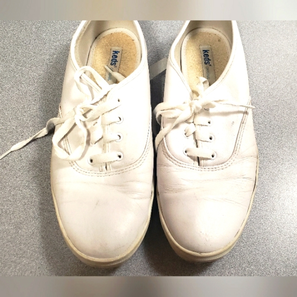 Used Worn White Leather Keds Size 7.5